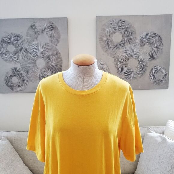 And Now This Basic Tshirt Sz XL - Picture 3 of 10